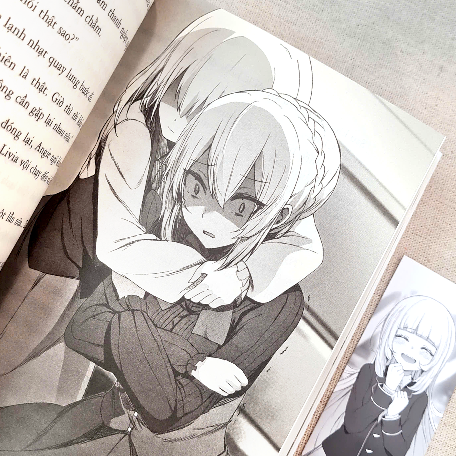 Bộ Thế Giới Otome Game Thật Khắc Nghiệt Với Nhân Vật Quần Chúng - Tập 12 - Tặng Kèm Bookmark - Ảnh 6